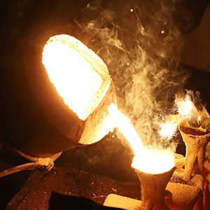 Liquid Metal Pouring