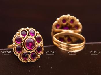 Gold Antique Toe Rings