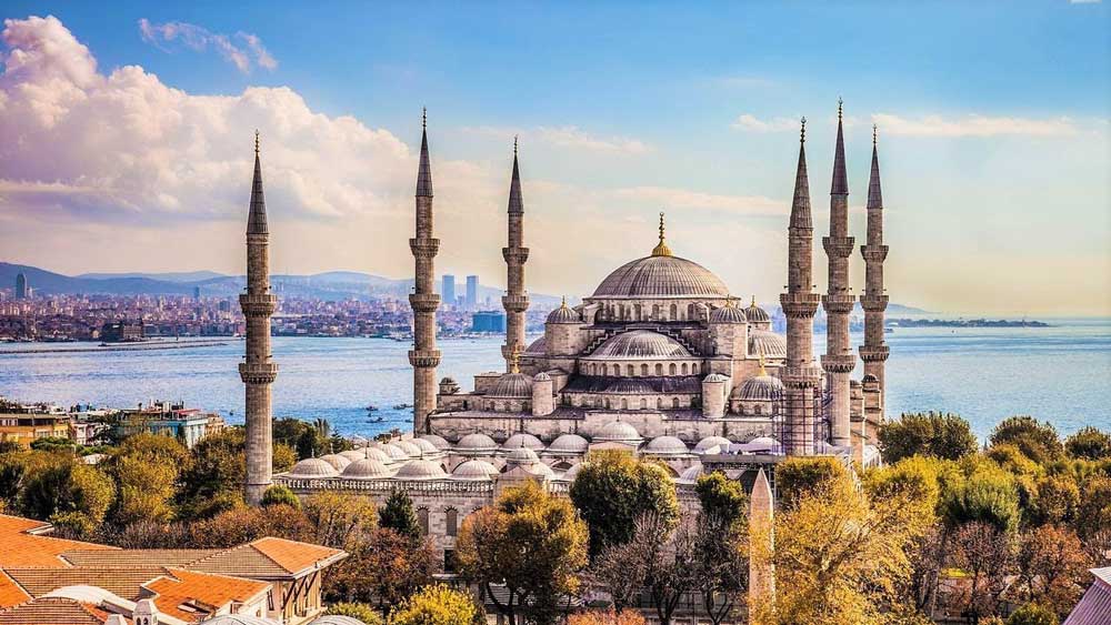 Monuments & Historical Places Tour Packages