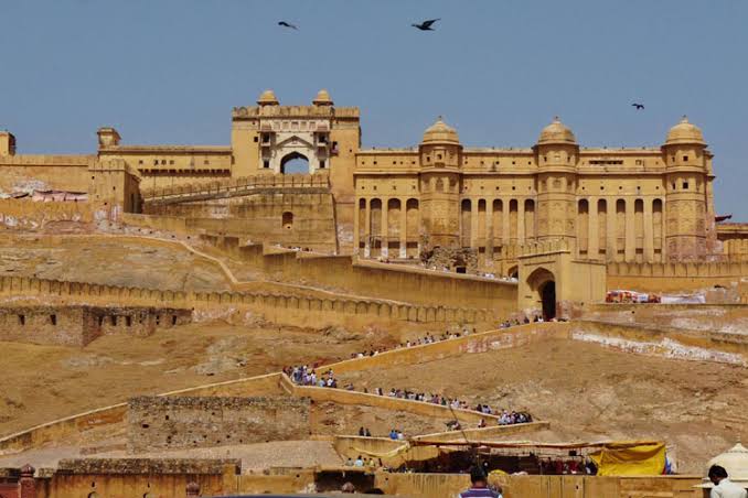 Monuments & Historical Places Tour Packages