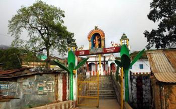 Kuzhanthai Velappar Temple