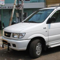 Tavera AC-8 + 1 Seater
