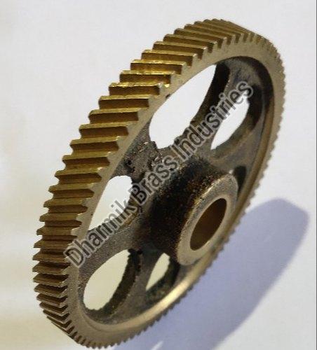 Worm Gear: A Small Teethed Device with Great Holding Power