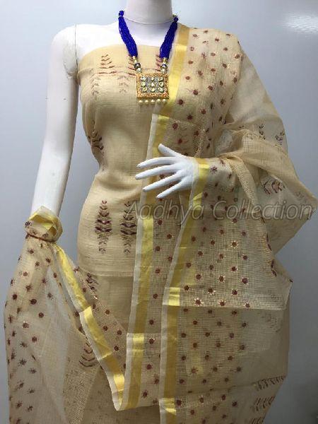 Reasons For Rise In Demand For Aari Work Saree In The Year 2021