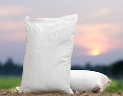 Fertilizer bags – A right Amount of Nitrogen, Phosphorus & 1 % Potassium