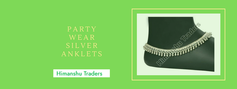 Designer Silver Anklets to Spruce up Your Overall Look