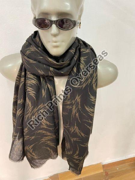 Make A Fashion Statement In Winters Through Printed Woolen Shawl Suppliers