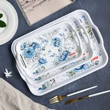 Why Should Restaurants Serve Food in Melamine Trays?
