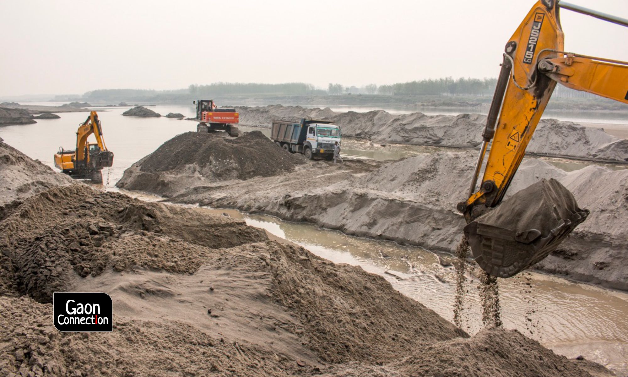 River sand and sea sand – Playground-Quality Sand in Bangalore