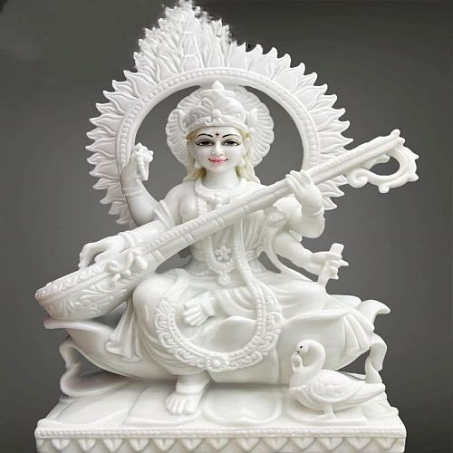 Premium Quality Polished White Marble Saraswati Mata Statue Supplier in India