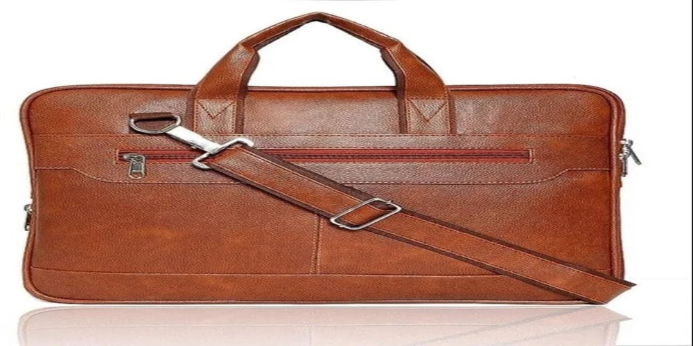 How Does a Leather Laptop Bags Exporter Ensure Product Quality?