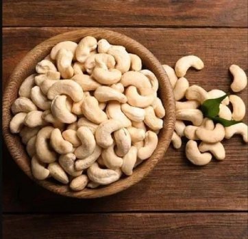 How Cashew Nuts Are Processed and Prepared for Global Export