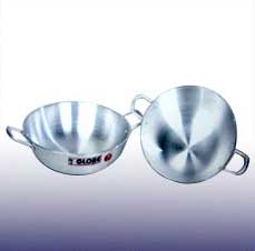 Qualities to look into an Aluminum kadai supplier in India